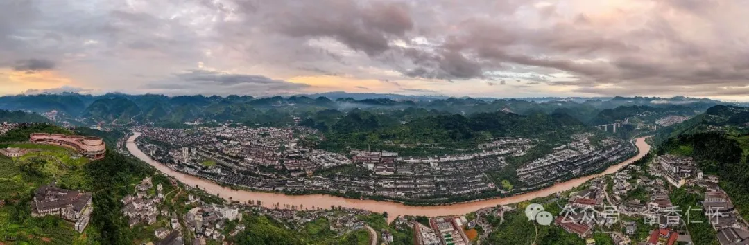 赤水河迎大洪峰 超保证水位