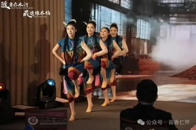 “黔酒全球行”走进维港,酱香威士忌海外版香港首发(图12) “黔酒全球行”走进维港,酱香威士忌海外版香港首发(图12)