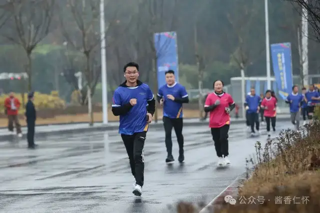 马拉松 为酒都解锁酒旅体融合新路径(图3) 马拉松 为酒都解锁酒旅体融合新路径(图3)